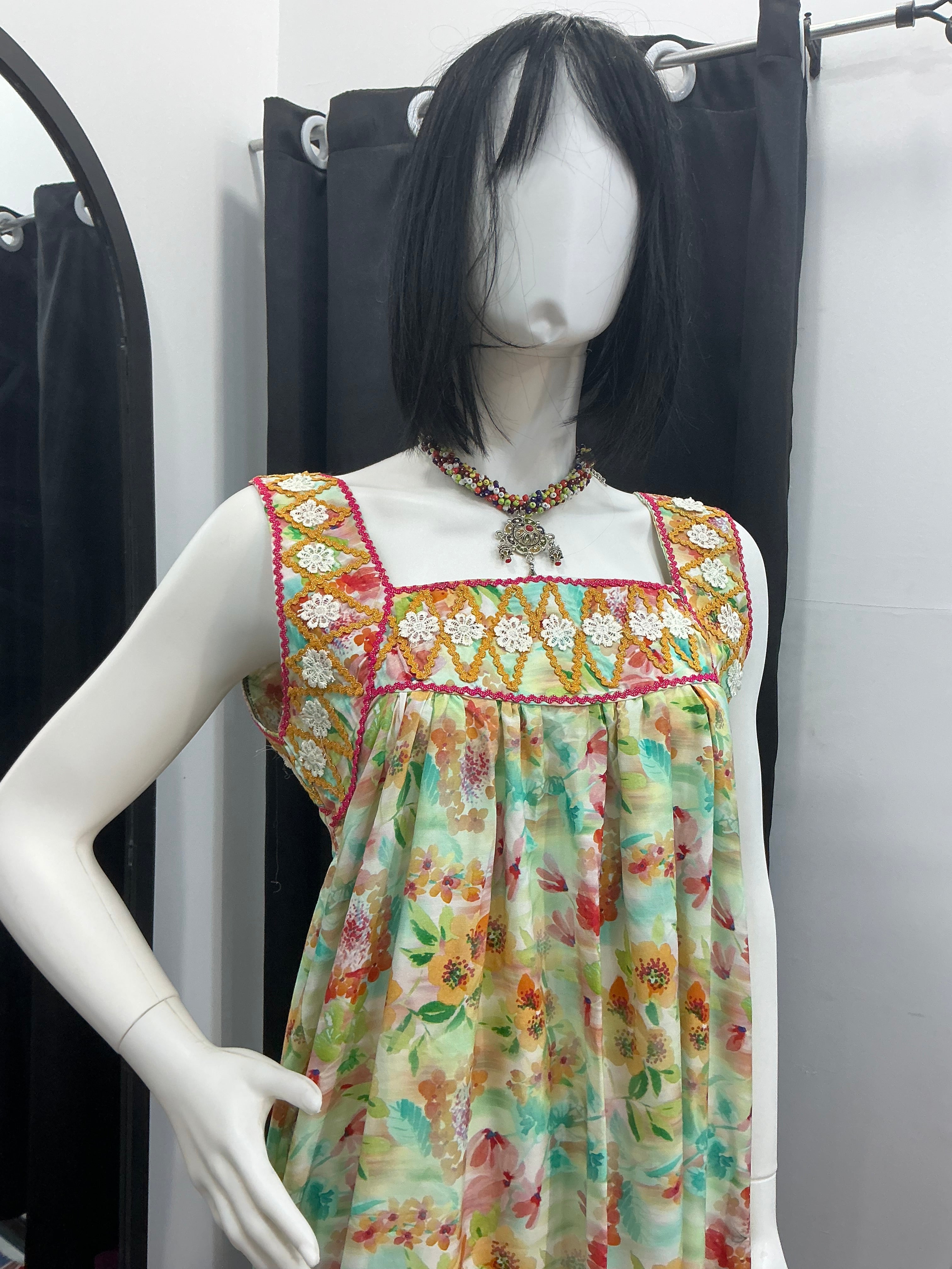 Robe maison bretelles