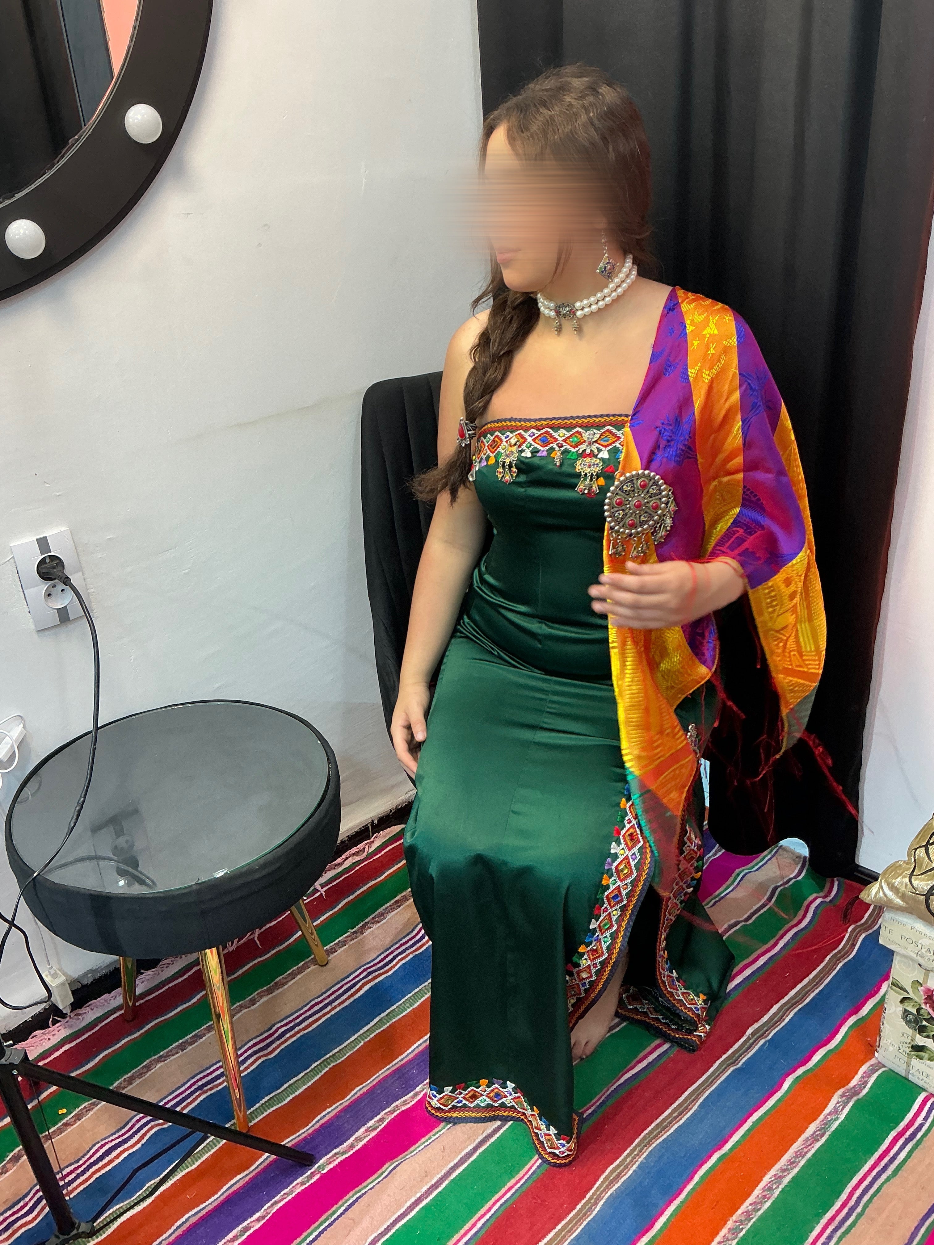 Robe kabyle broderie à la main