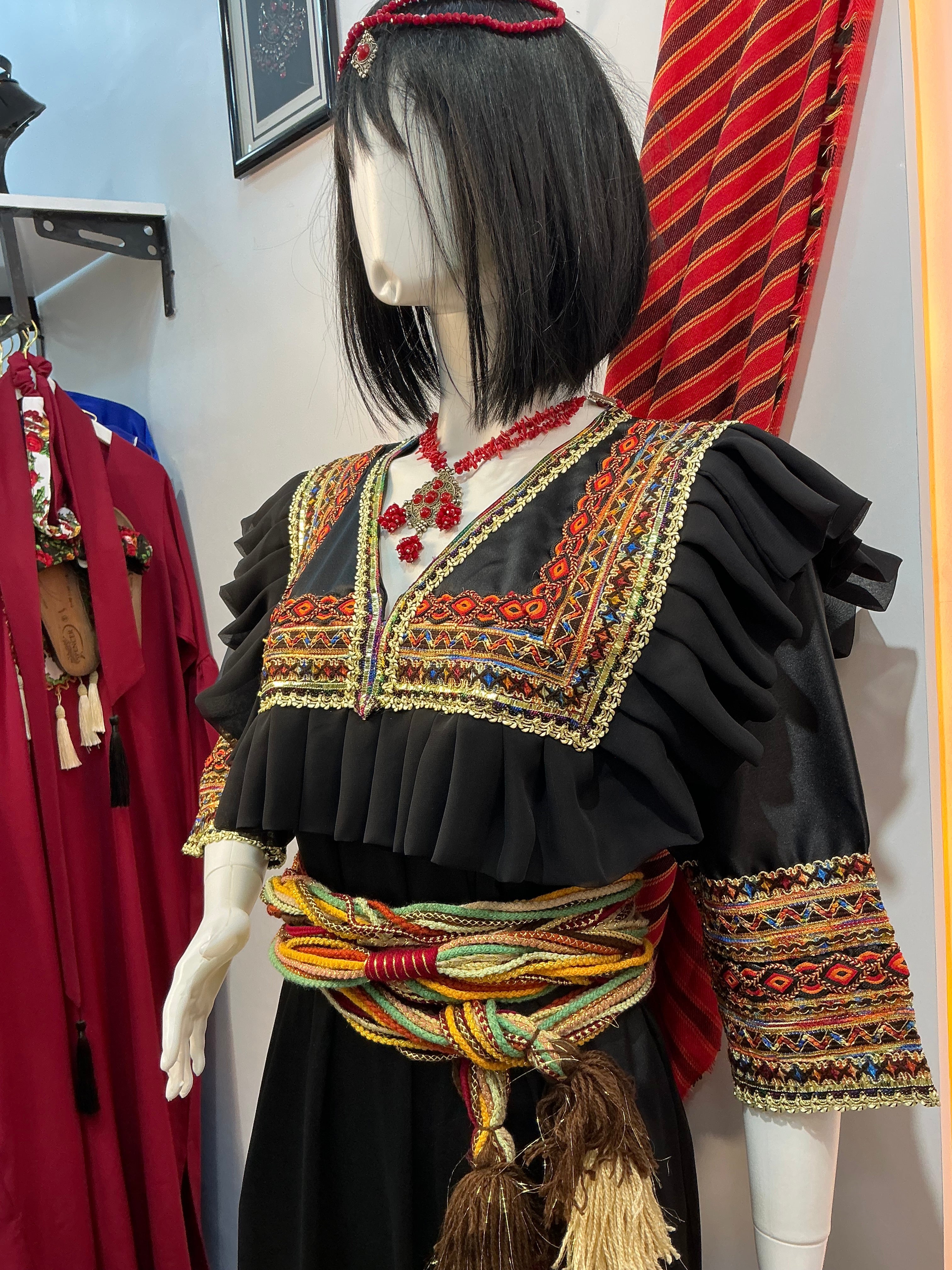 Robe kabyle à volants